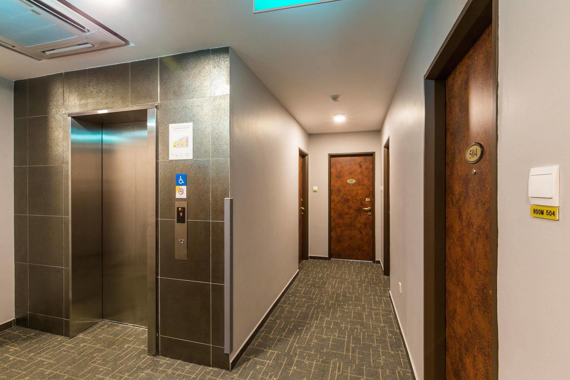 Ibis Budget Singapore West Coast Kültér fotó